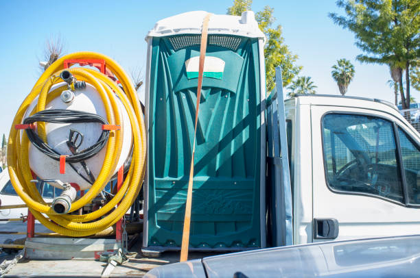 Best Portable restroom trailer rental  in Mundys Corner, PA
